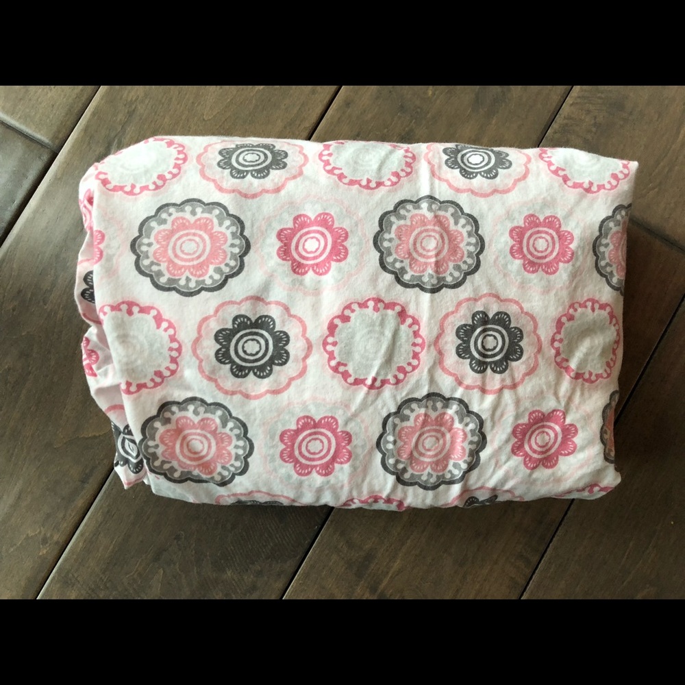 Dwell Studio crib sheet